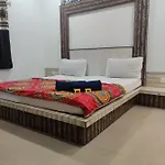 Hotel Raj Darbar