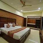 Mid Town Inn