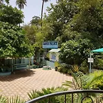 Hotel Ambika Palace