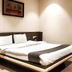Hotel Mount Regency