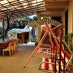 Hotel Oasis