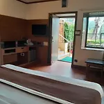 Hotel Lake Palace Mount Abu