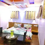 Shaleen Elegance Homestay Nakki Lake 400 Meters