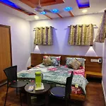 Shaleen Elegance Homestay Nakki Lake 400 Meters