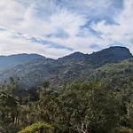 Valley Nest For 6-12 Pax