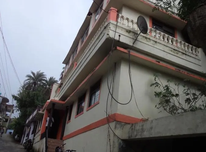 Shri Shanti Villa