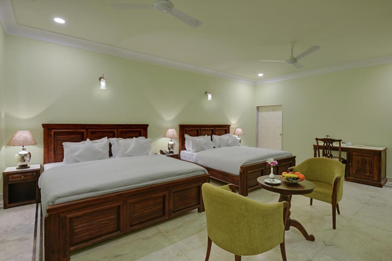 Hotel The Mount 3*