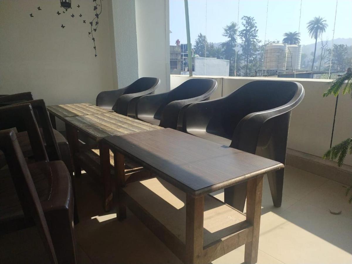 Raj Darbar Hotel