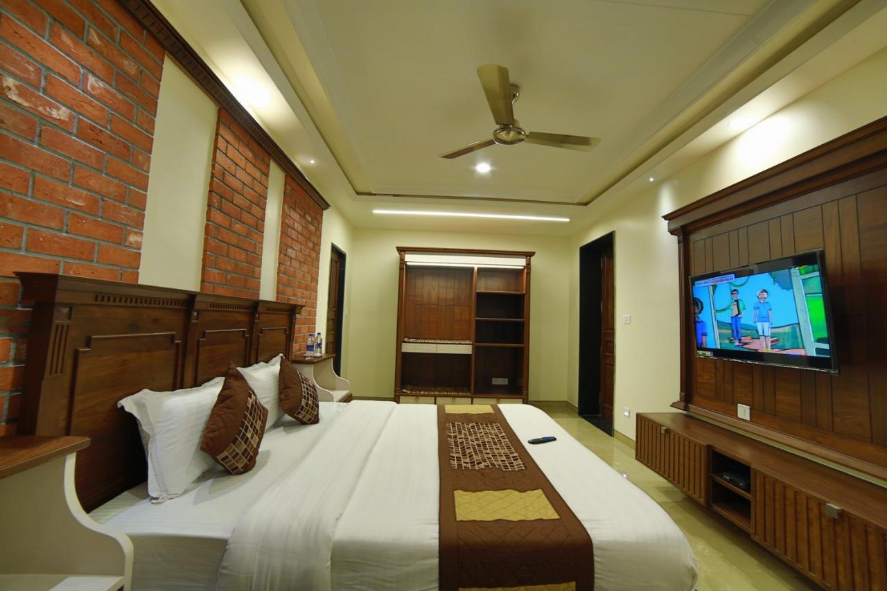 Mid Town Inn Mount Abu