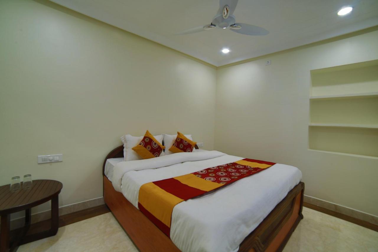 Hotel Mid Town Inn 3*