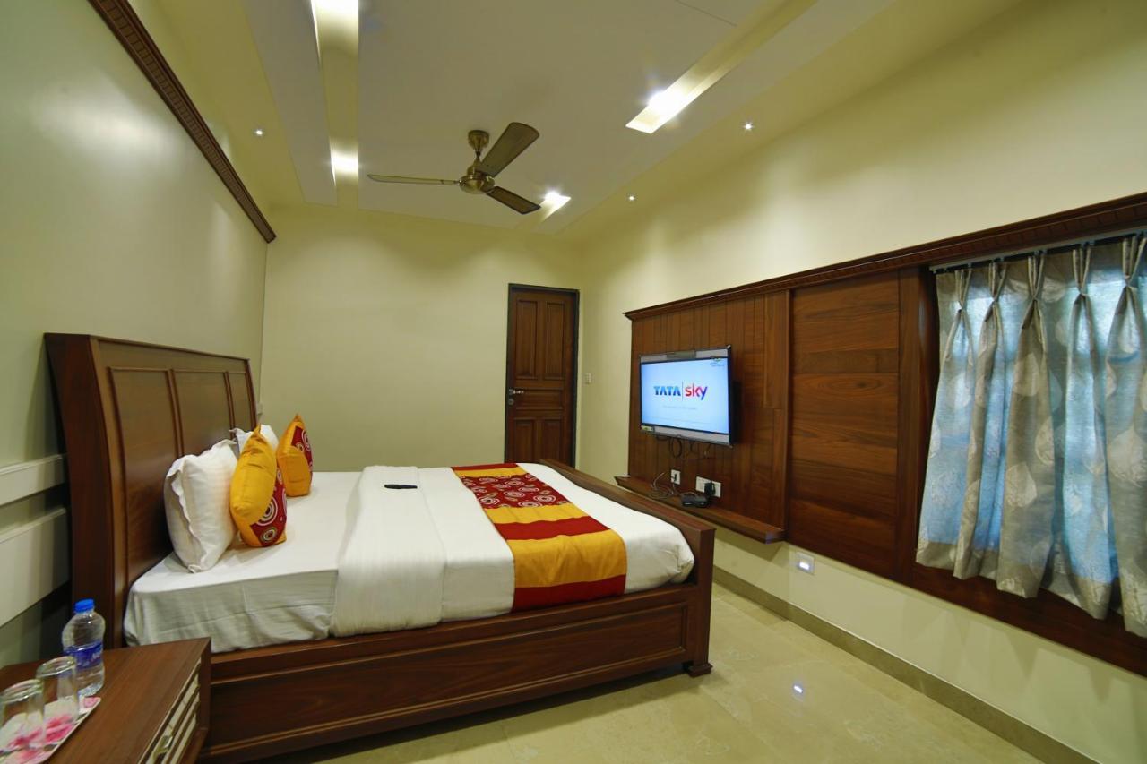 Mid Town Inn 3*