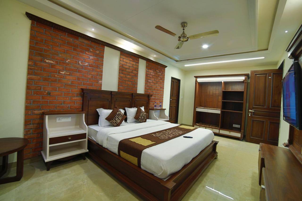 Mid Town Inn 3* Mount Abu