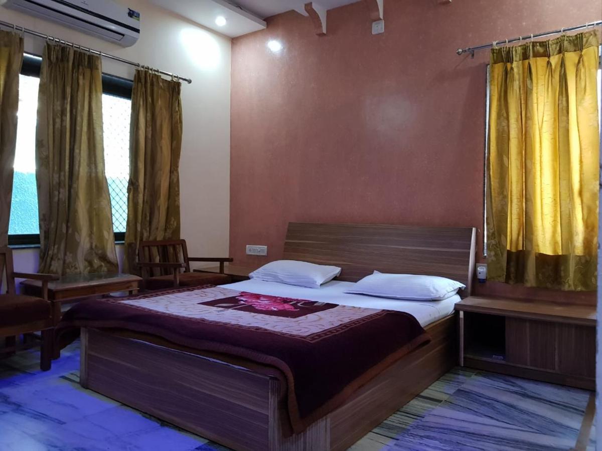 Hotel Ambika Palace * Mount Abu