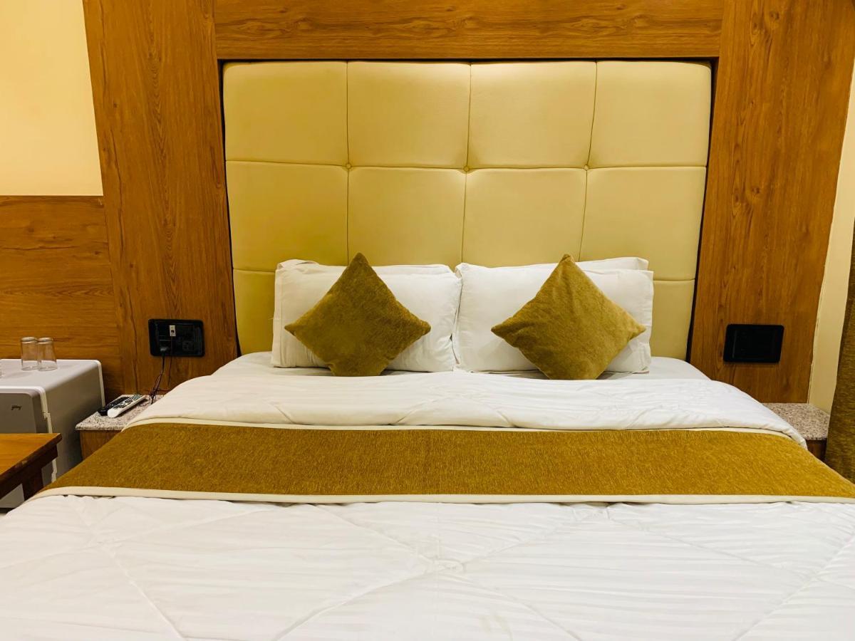 Golden Veena- Mount Abu- 1 Km From Nakki Hotel 3*