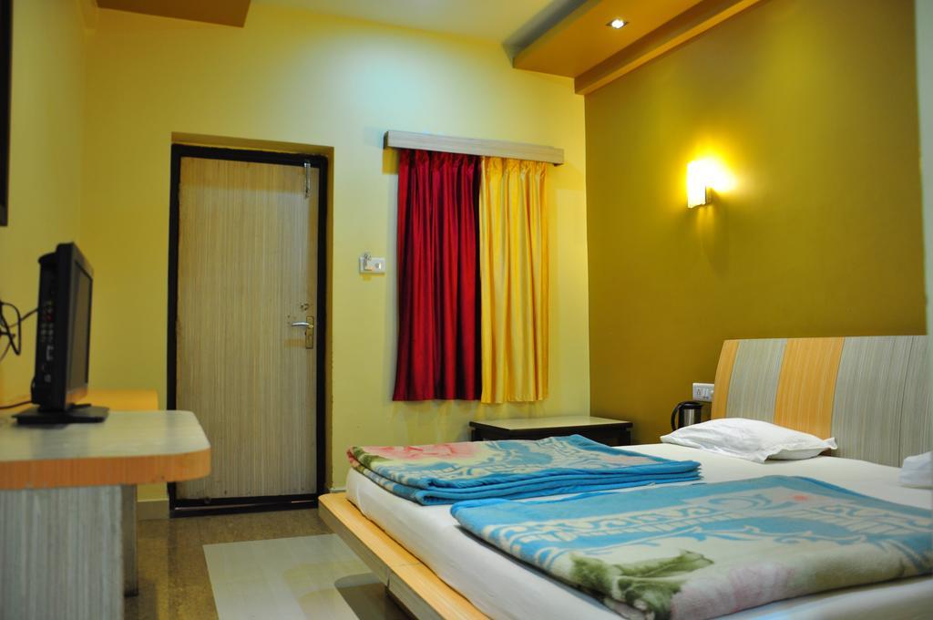 Oasis 2* Mount Abu
