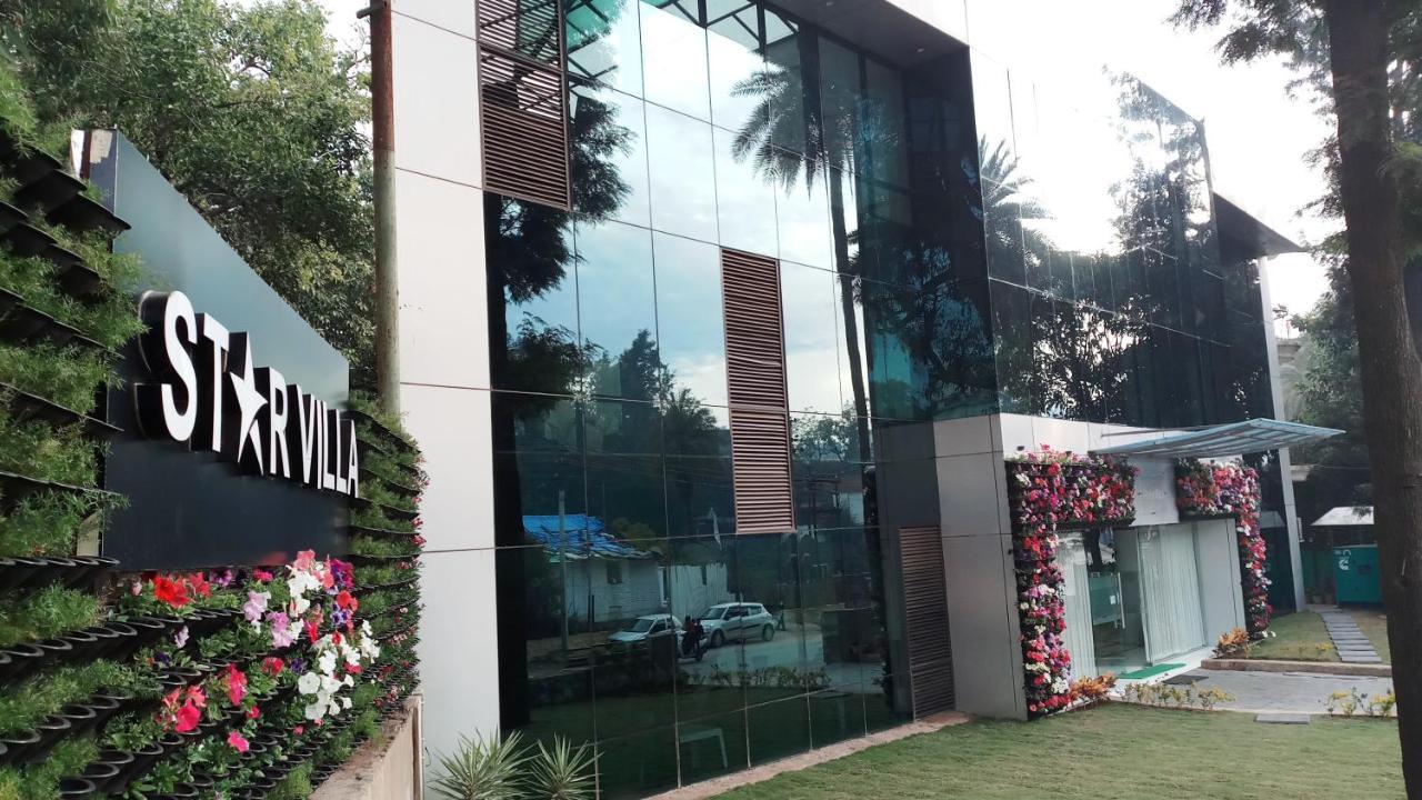 Hotel Starvilla Mount Abu 5*