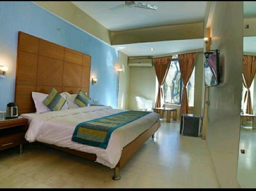 Starvilla Mount Abu