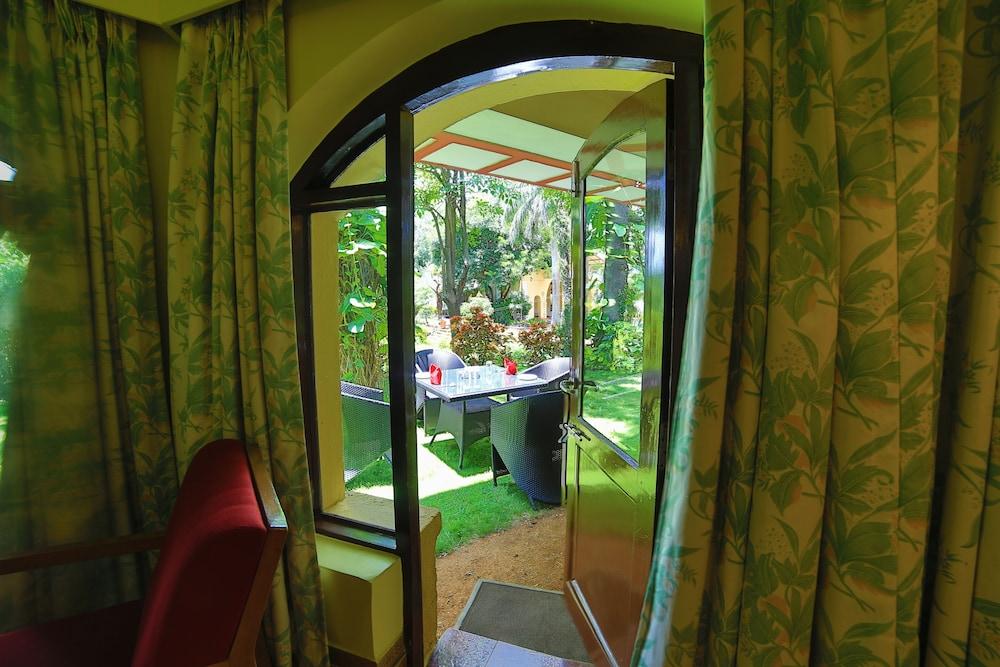 Cama Rajputana Club Hotel Mount Abu