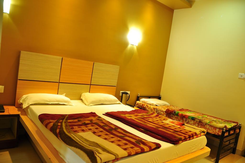 Hotel Oasis 2*