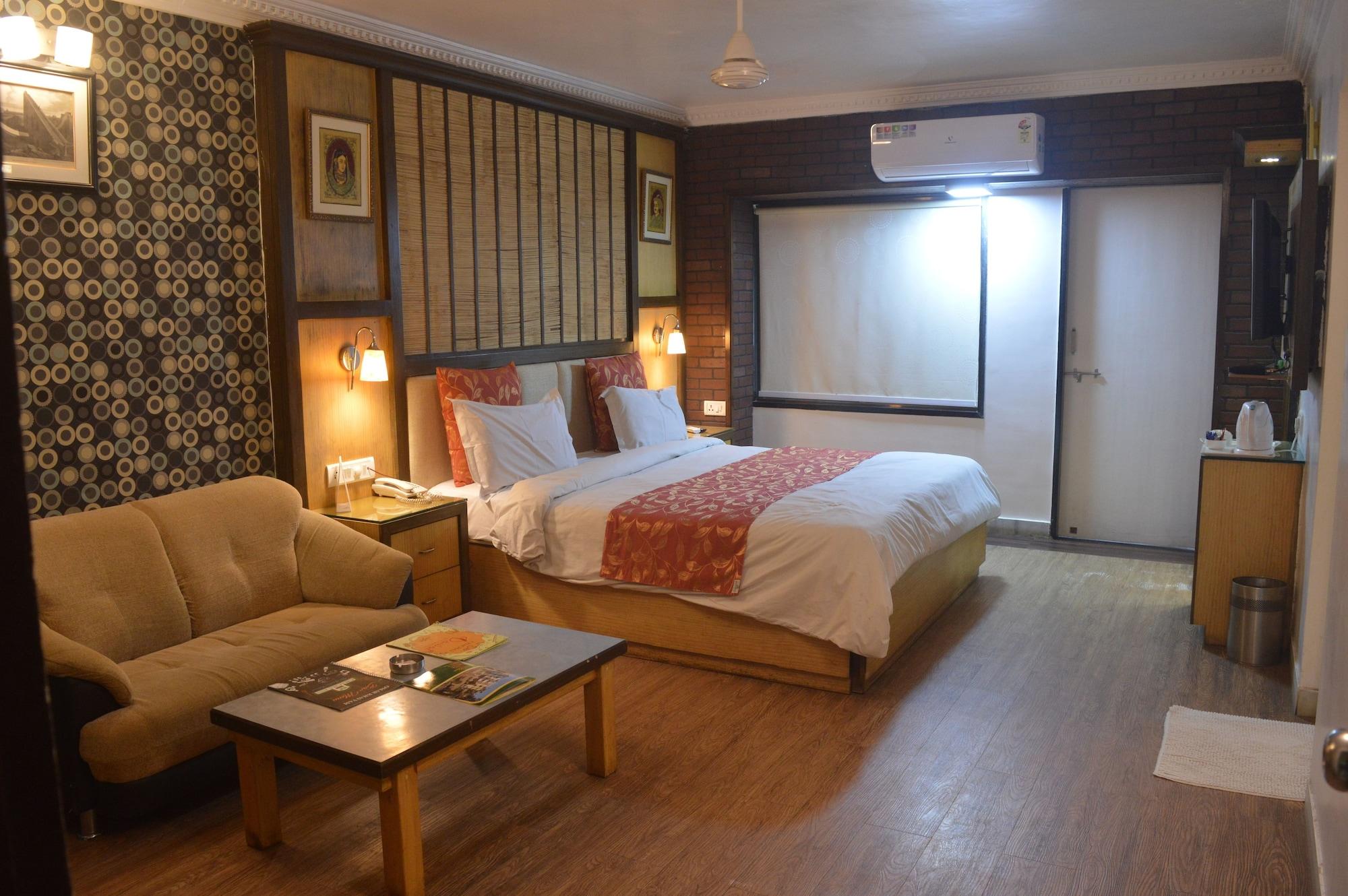 Hotel Chacha 4*