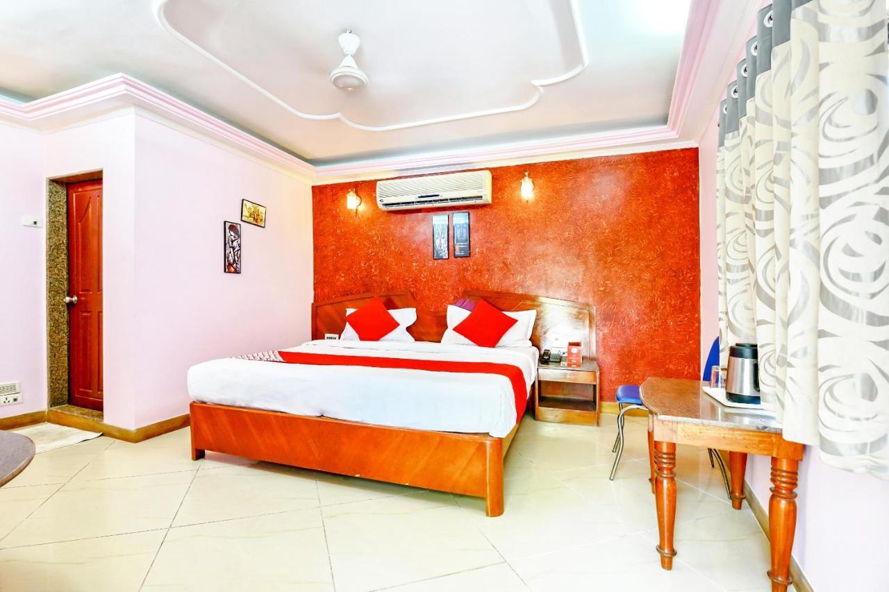 Hotel Oyo 13552 Aradhana
