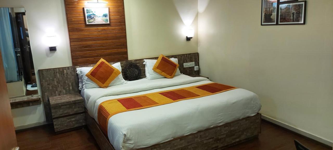 Guest house Shaleen Elegance Nakki 400 Meters Mount Abu