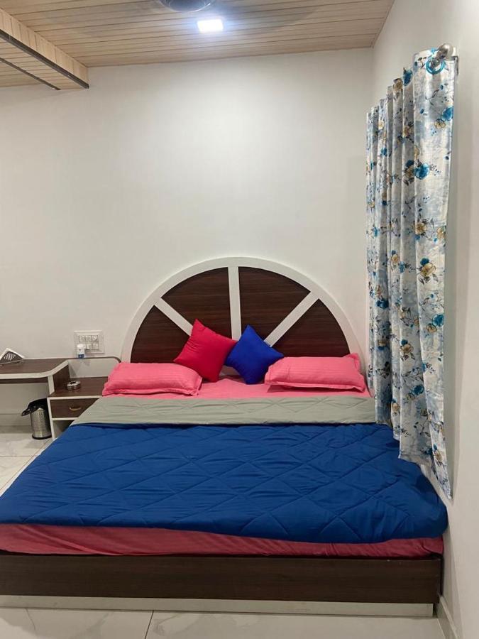 Rn Bhagwati Group Hotel