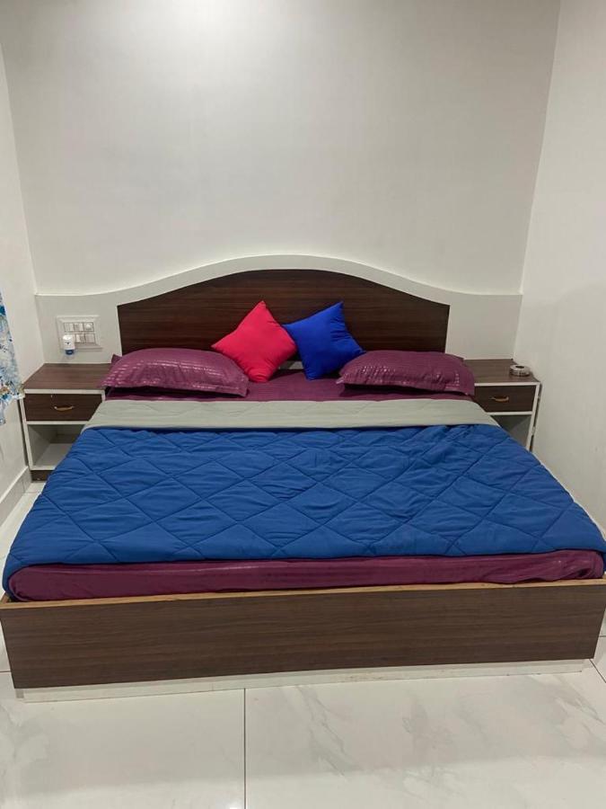 Rn Bhagwati Group Hotel *