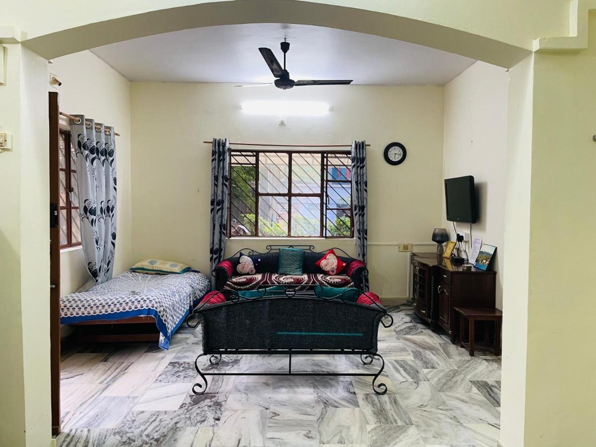 Naivedyam 05 Bhk With Garden Balcony *