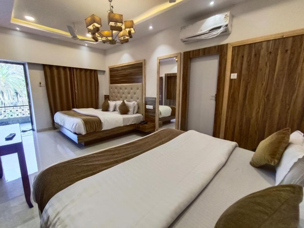 Golden Veena- Mount Abu- 1 Km From Nakki 3*