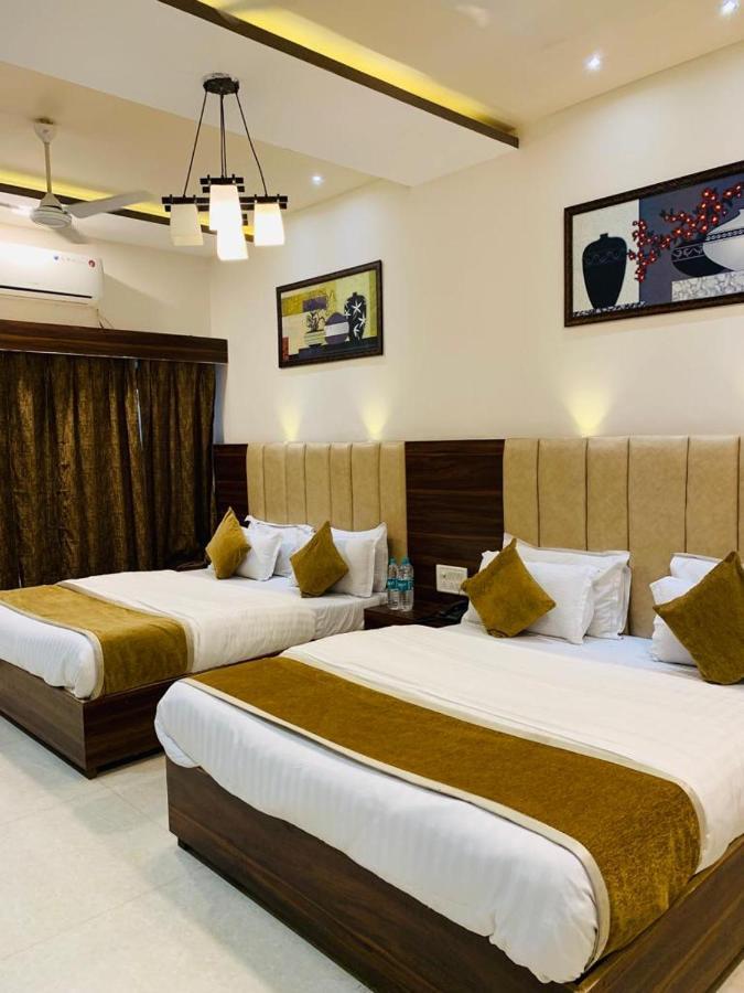 Golden Veena- Mount Abu- 1 Km From Nakki Mount Abu