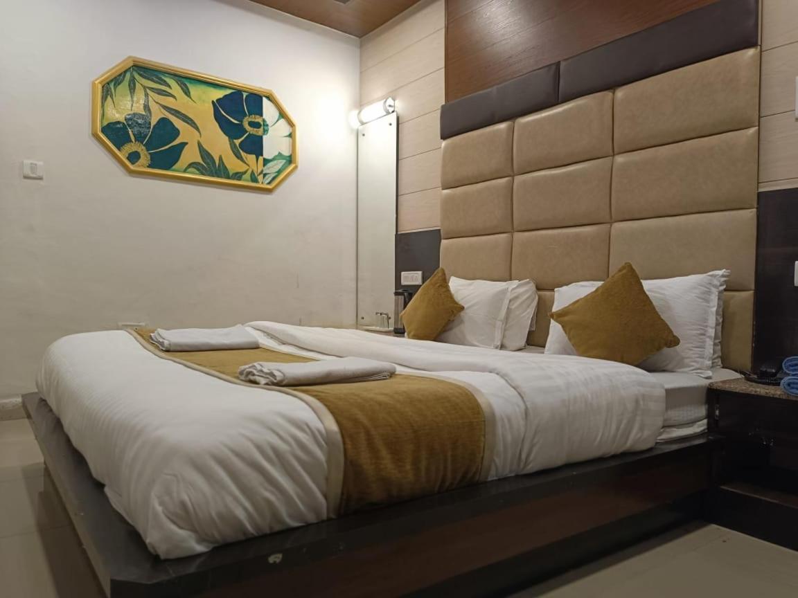 Hotel Golden Veena- Mount Abu- 1 Km From Nakki
