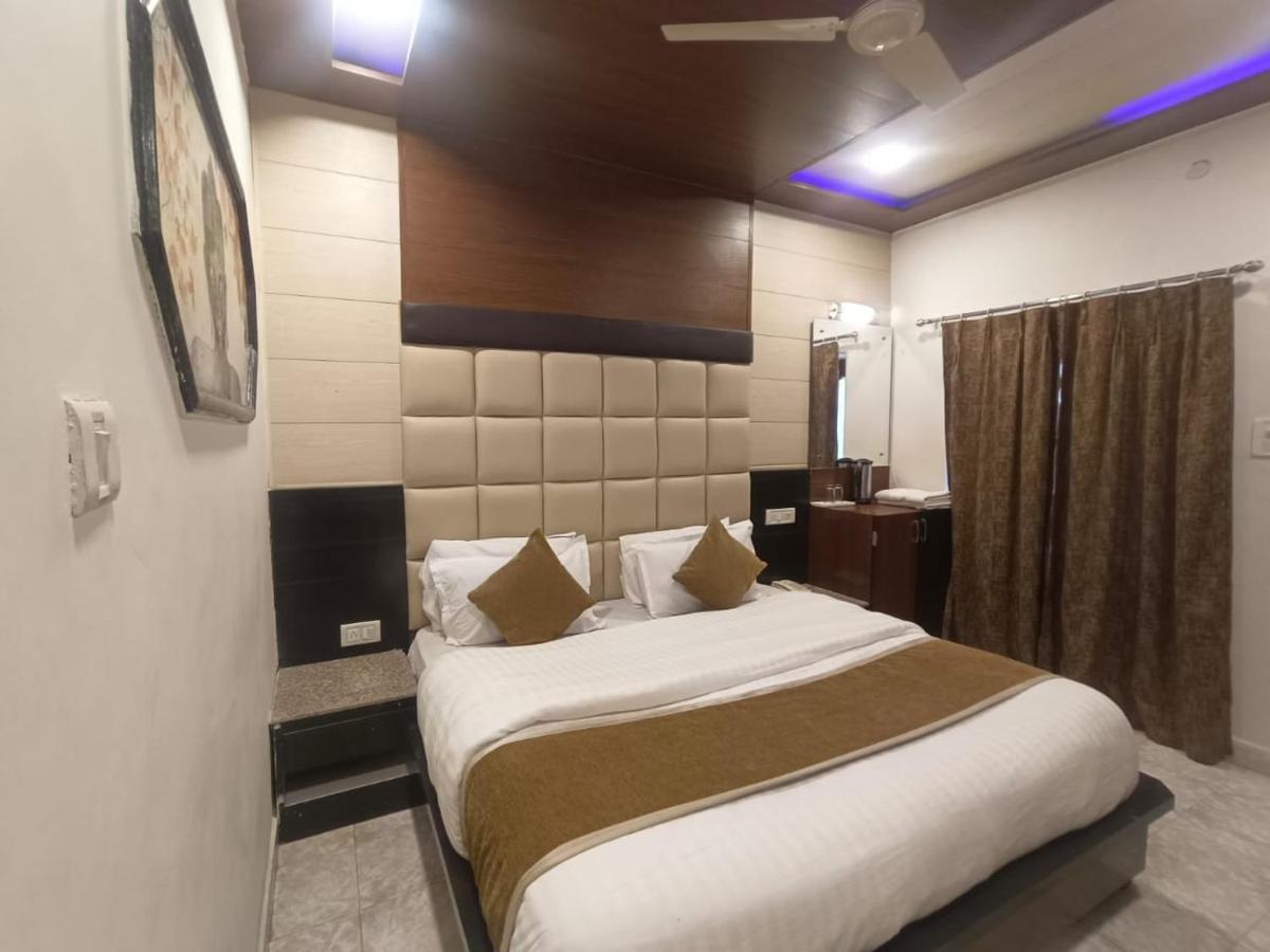 Hotel Golden Veena- Mount Abu- 1 Km From Nakki 3*