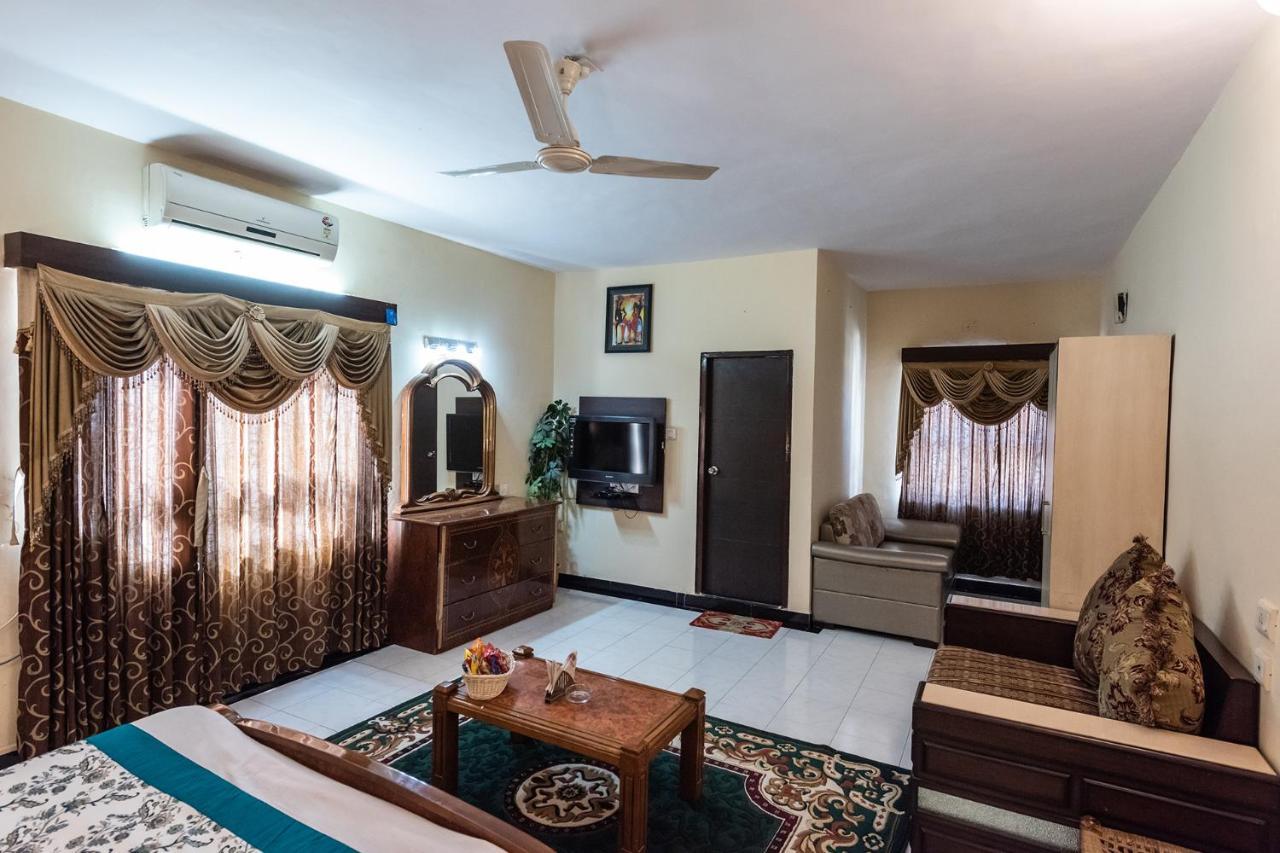 Yorkshire Hotel Mount Abu