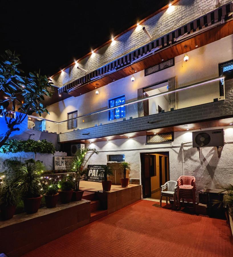 Hotel Eminence Palm Residency - 1 Km From Center