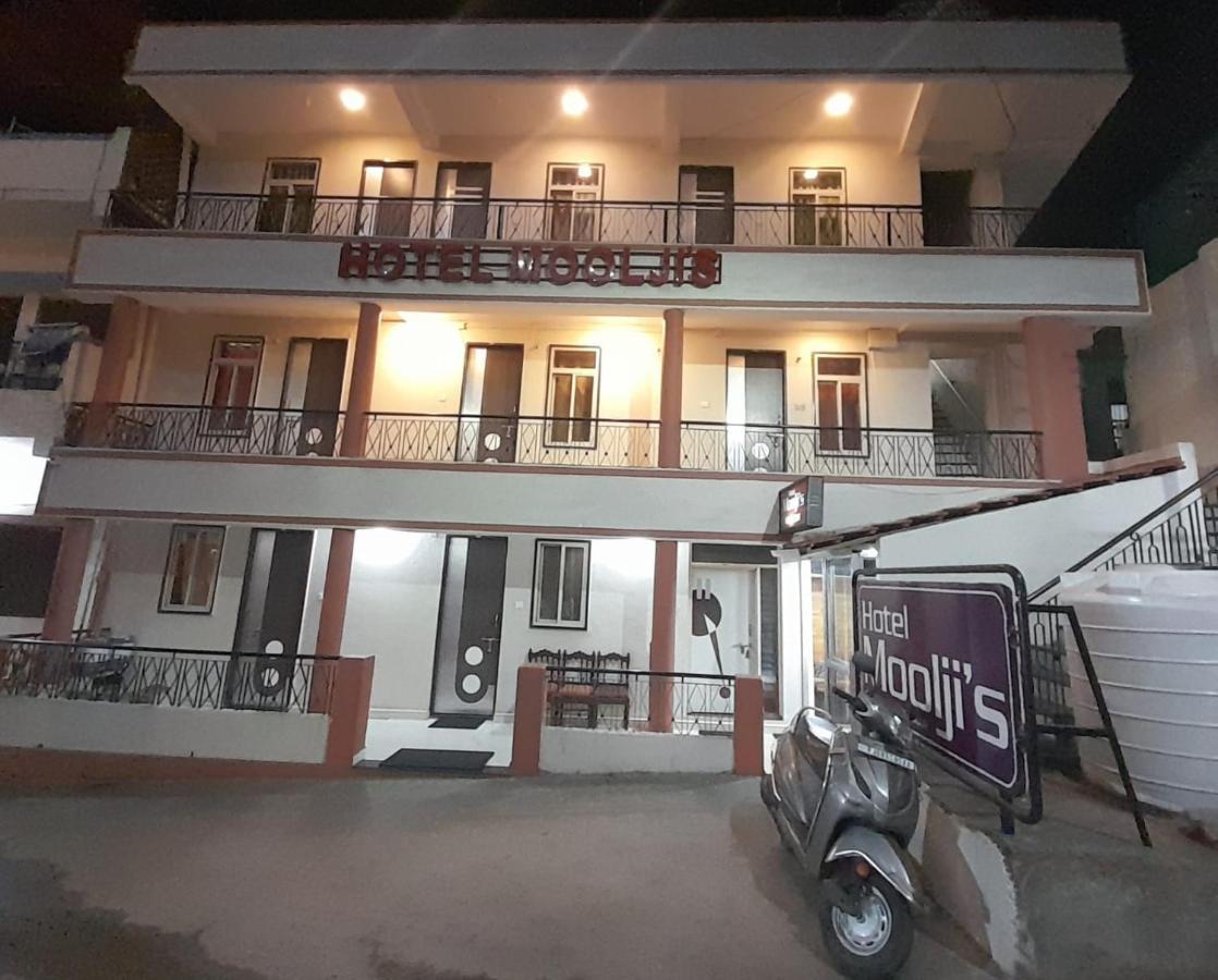 Vamoose Mooljis Palace Hotel Mount Abu