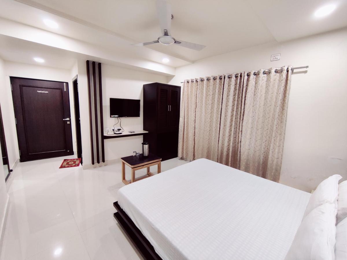 Hotel Inn, - The Luxury Boutique
