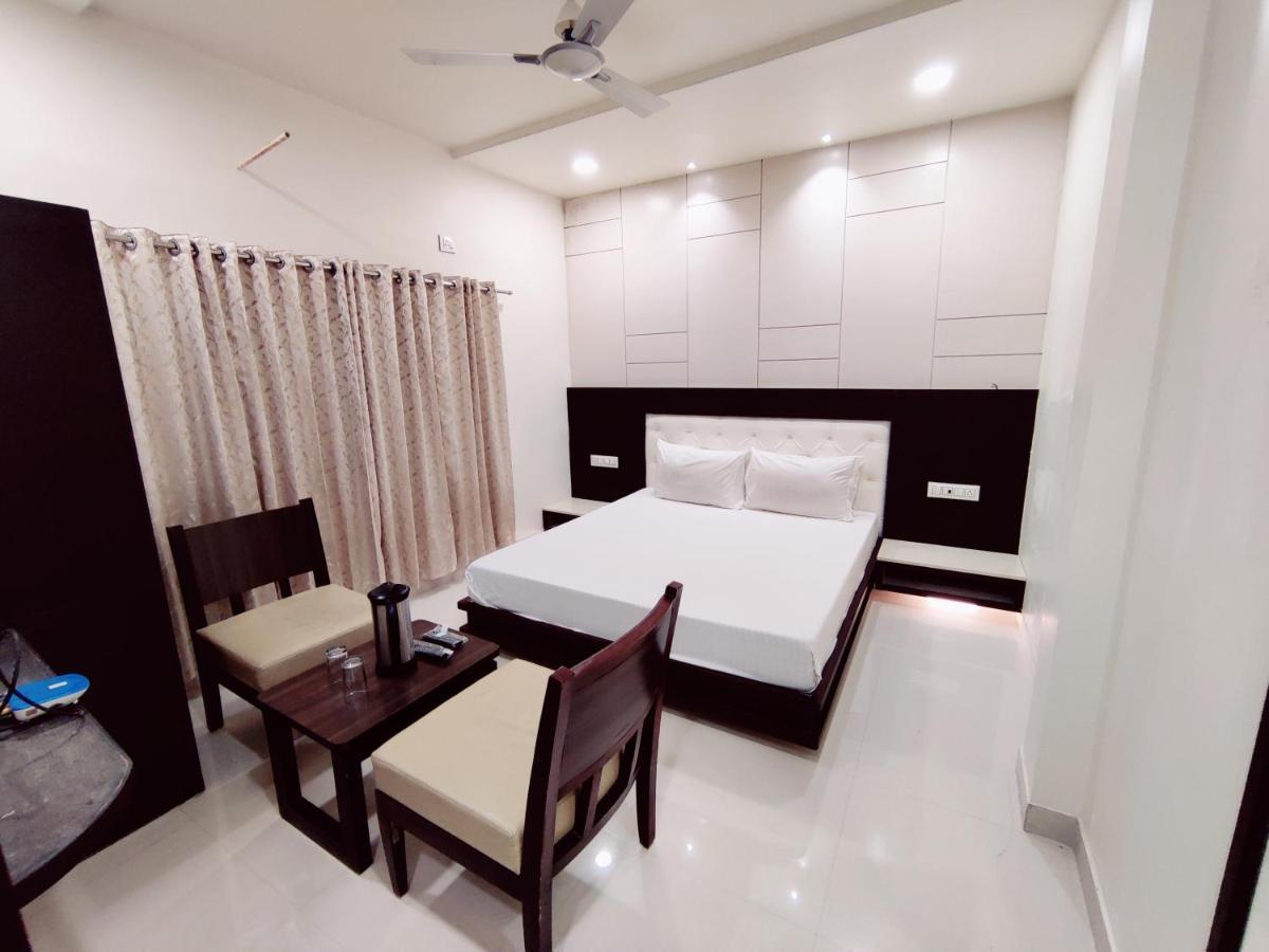 Hotel Inn, - The Luxury Boutique