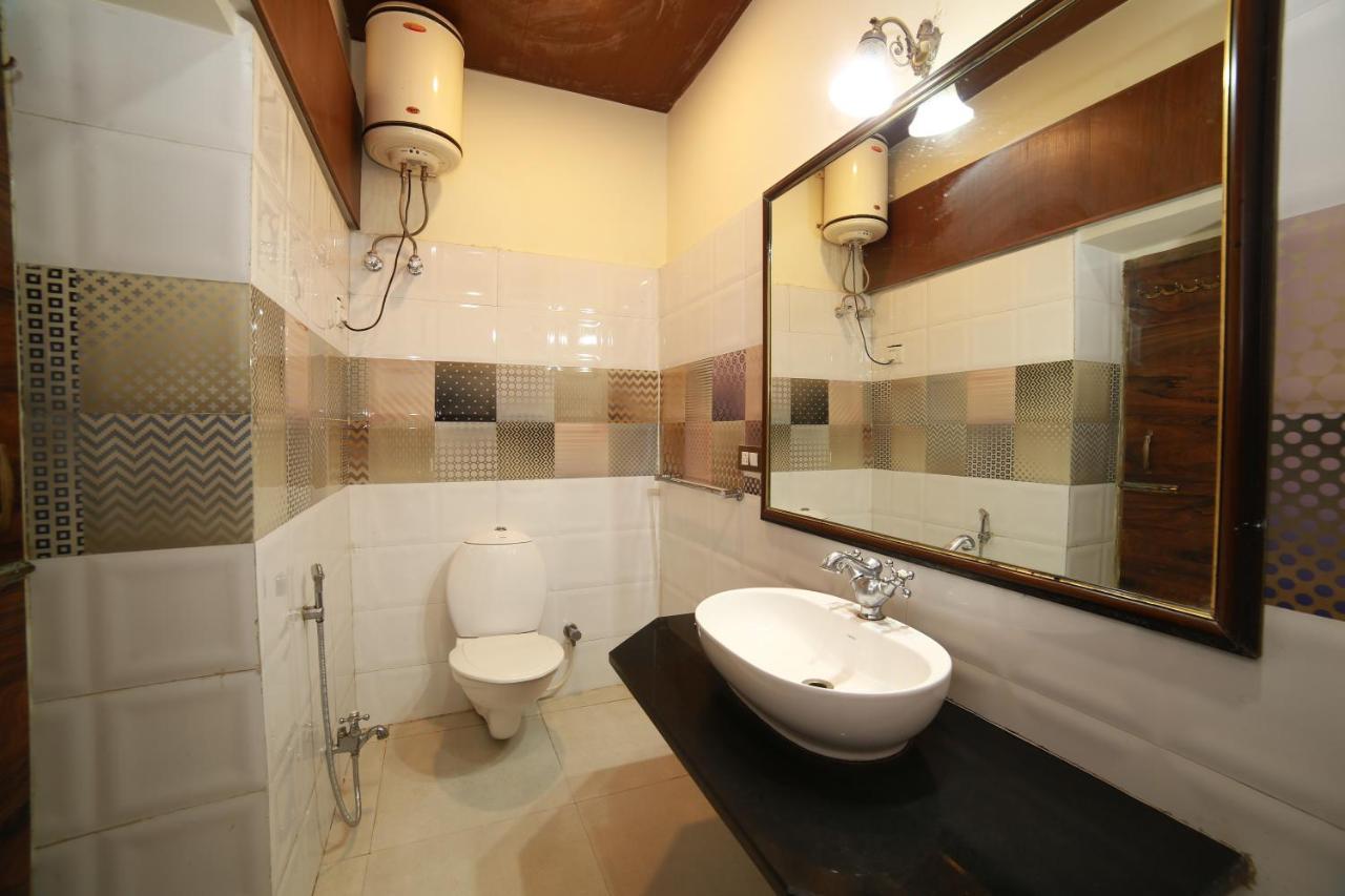 Castlle Rock, 3*