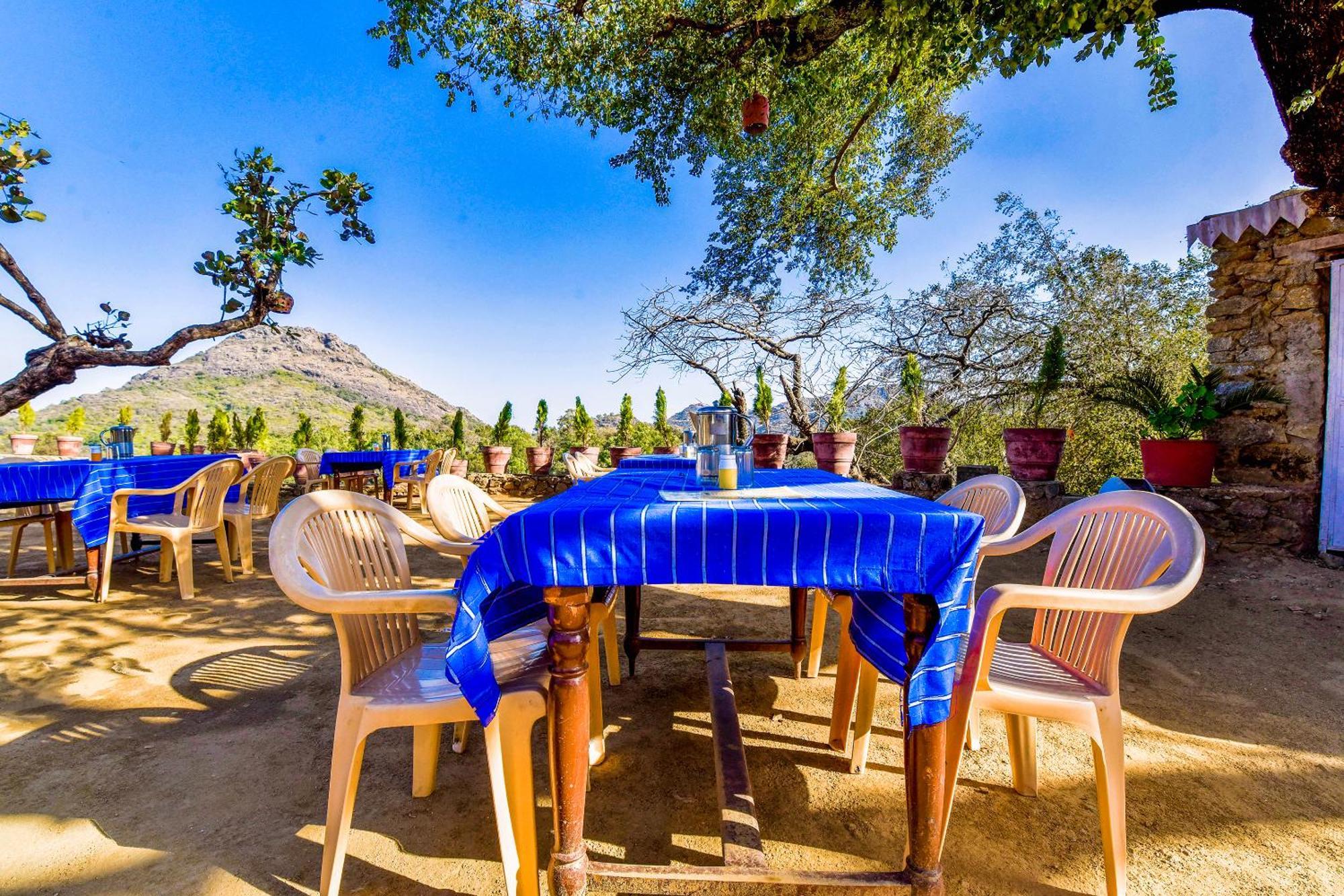 Castlle Rock, Hotel