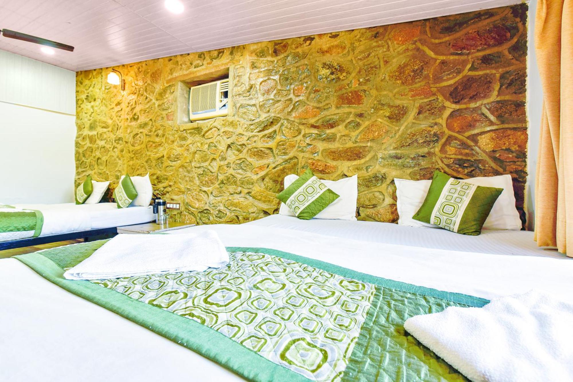 Castlle Rock, 3* Mount Abu