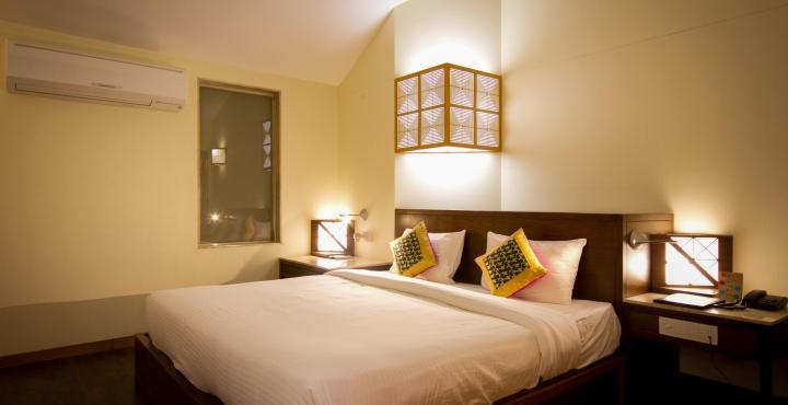 Hilltone Hotel 3*