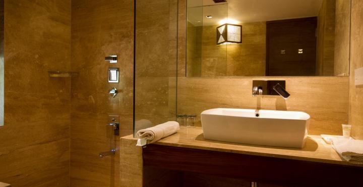 Hotel Hilltone 3*