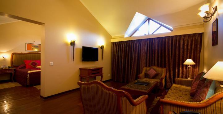 Hilltone Hotel Mount Abu