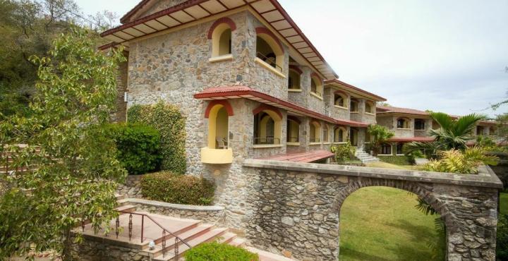 Cama Rajputana Club 4* Mount Abu