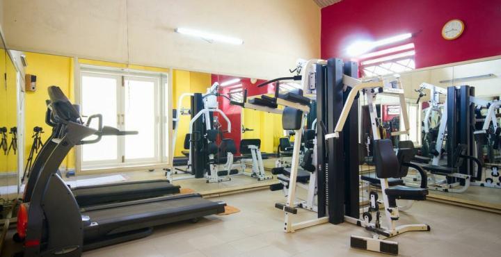 Cama Rajputana Club Hotel 4*
