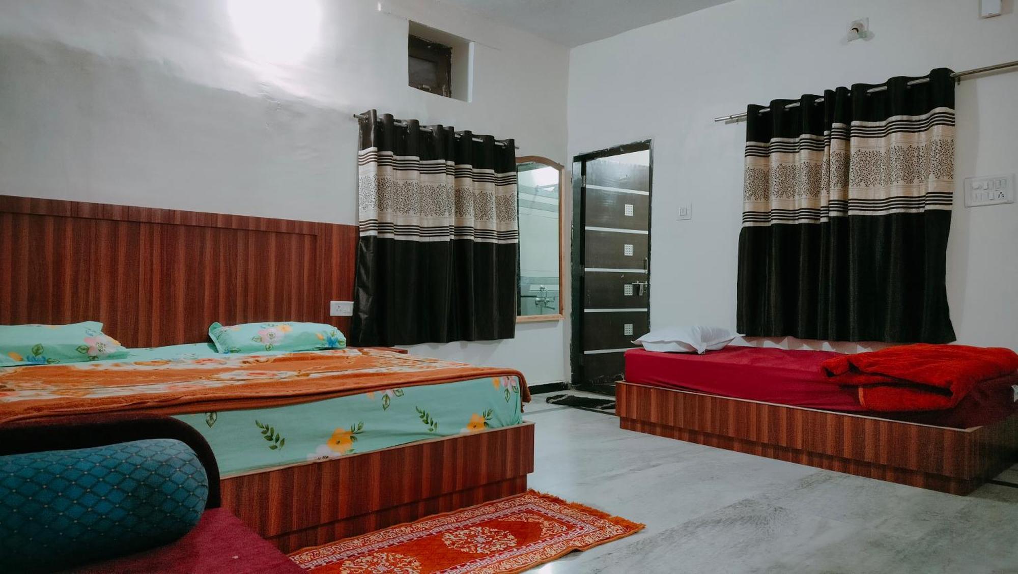 Laxmanji Farm stay *