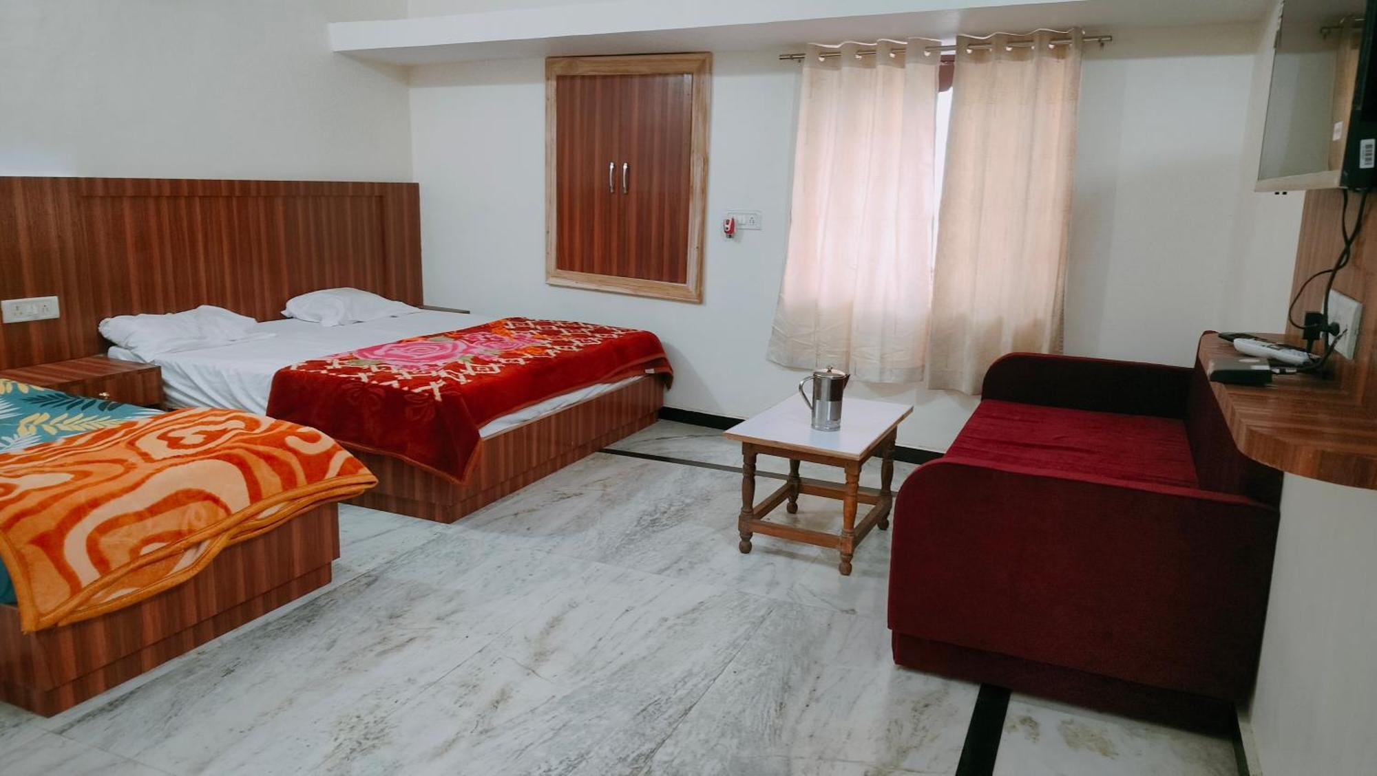 Laxmanji Farm stay *