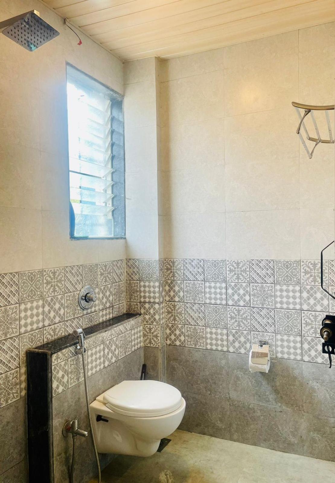 Hotel Dimple Mount Abu