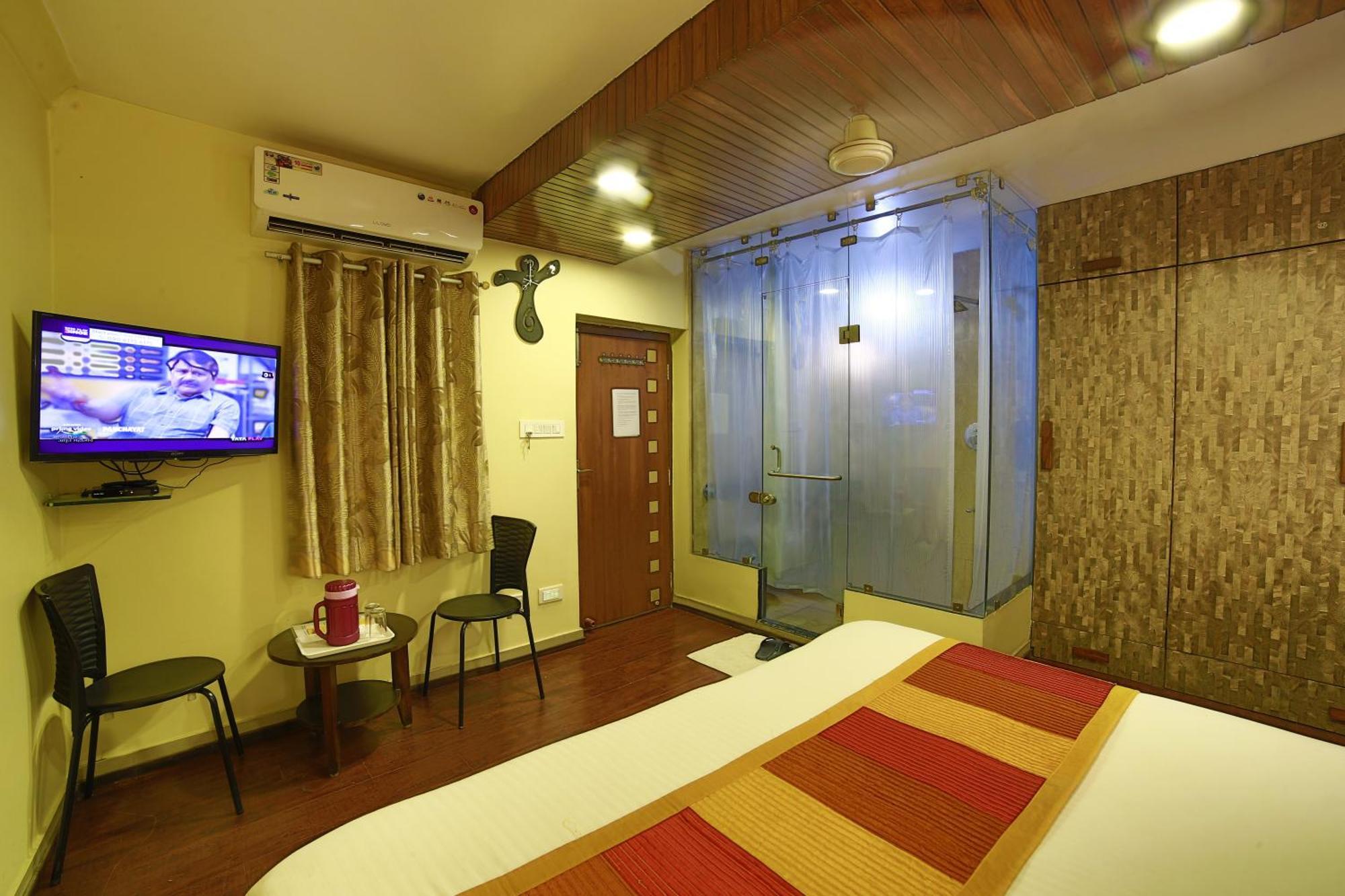 Guest house Shaleen Elegance Nakki 400 Meters Mount Abu